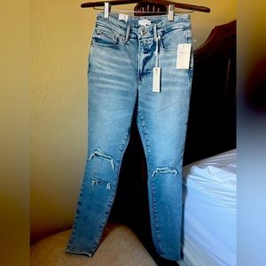 Size 4 Good American jeans.